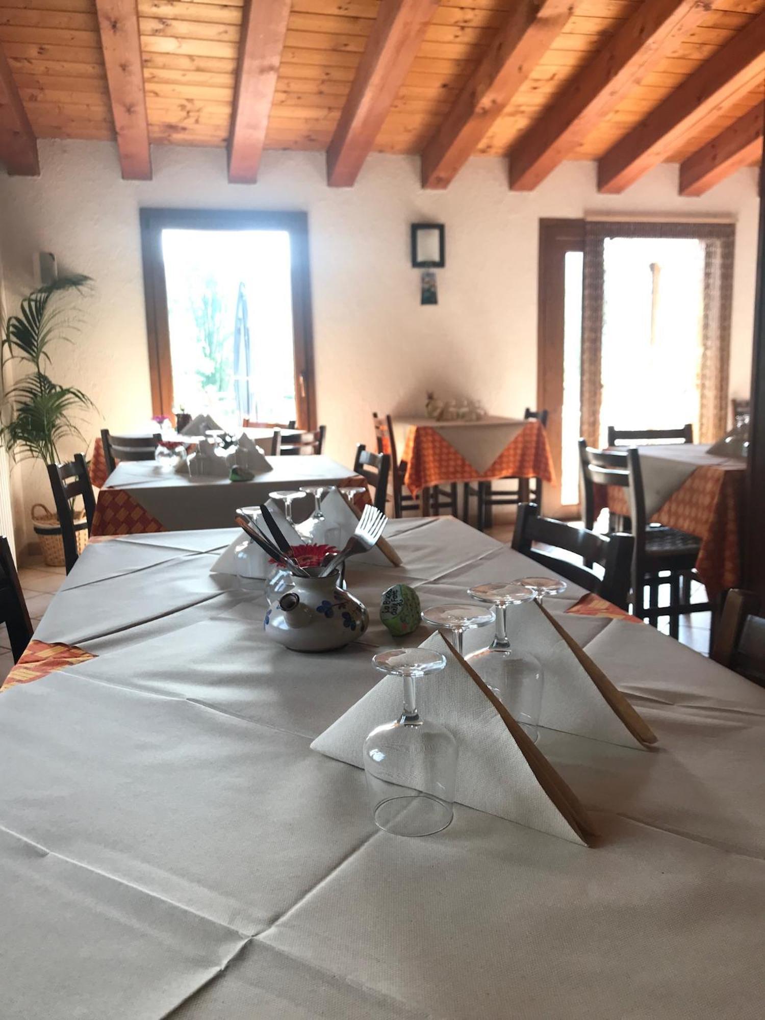 Hotel La Buca delle Fate Pievepelago Esterno foto