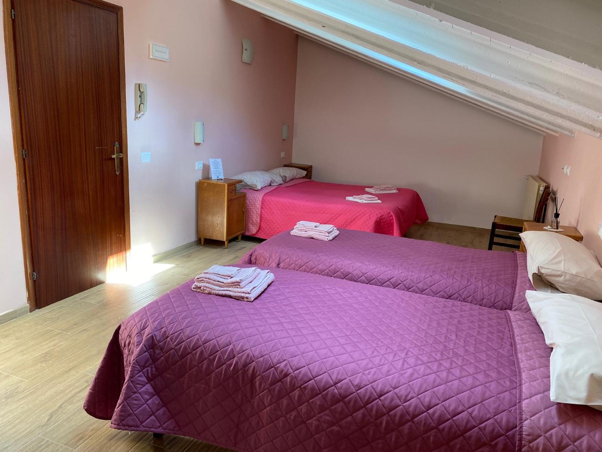 Hotel La Buca delle Fate Pievepelago Esterno foto